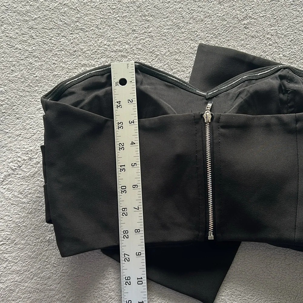 Chicwish | Womens Black Strapless Twisted Sweet Knot Bustier Top - Size S - Picture 11 of 12